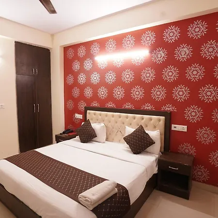 Hotel Tourist Palace